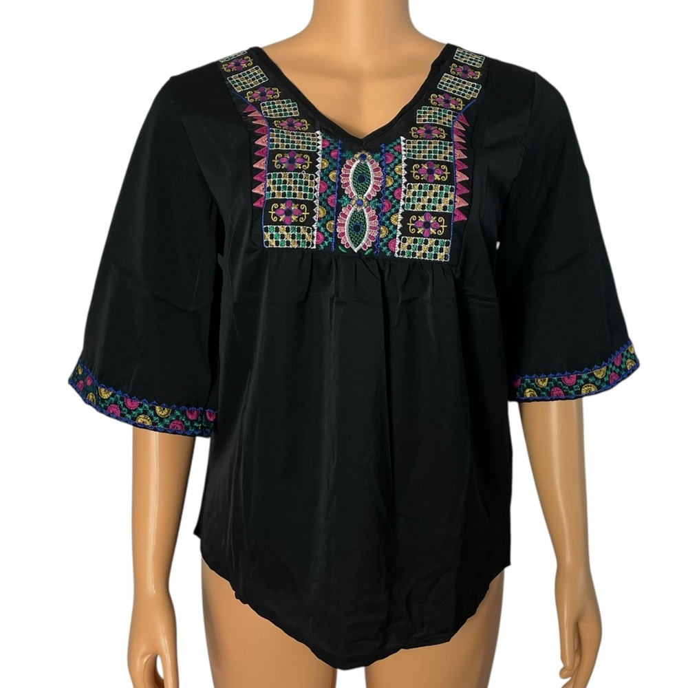 Boho Floral Embroidered Blouse for Women, Elbow-Length Sleeves, Black